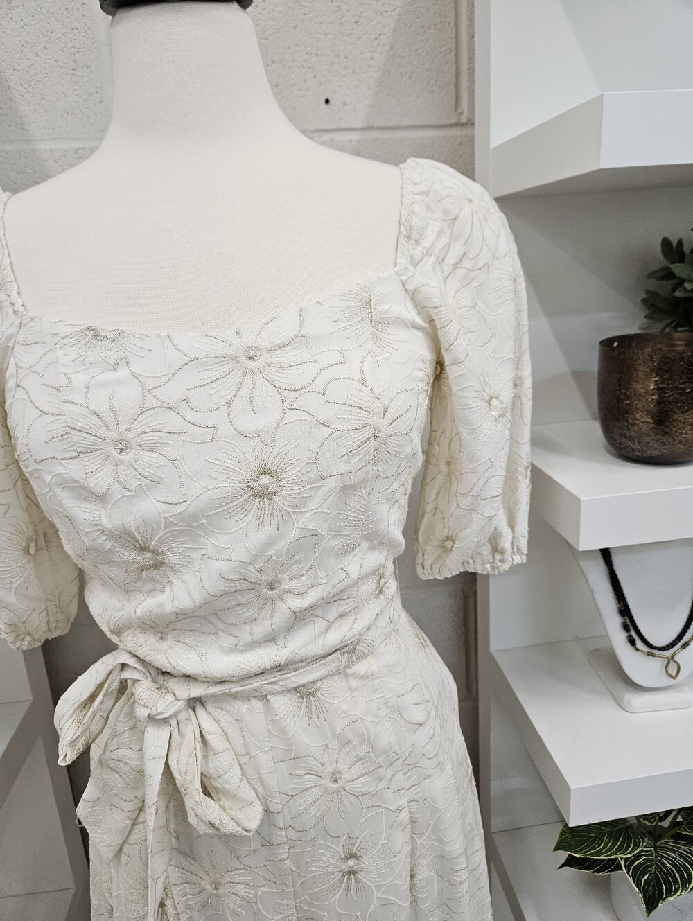 Cream And Gold Embroidered Jumpsuit - Picture 5 of 10